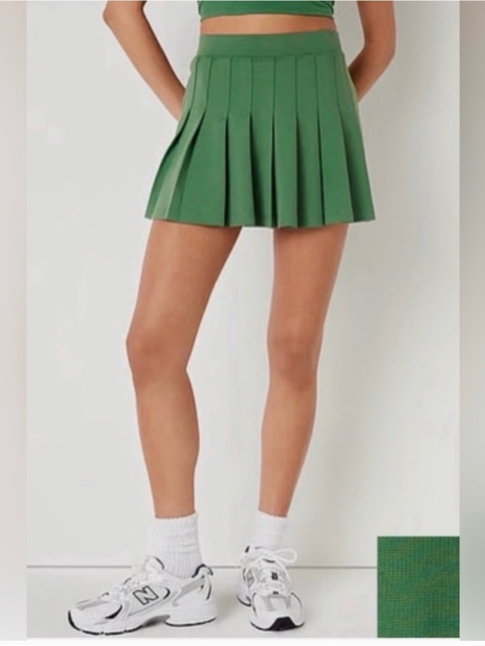 VS Pink Pleated Green Skort Sz L Preppy Tenniscore